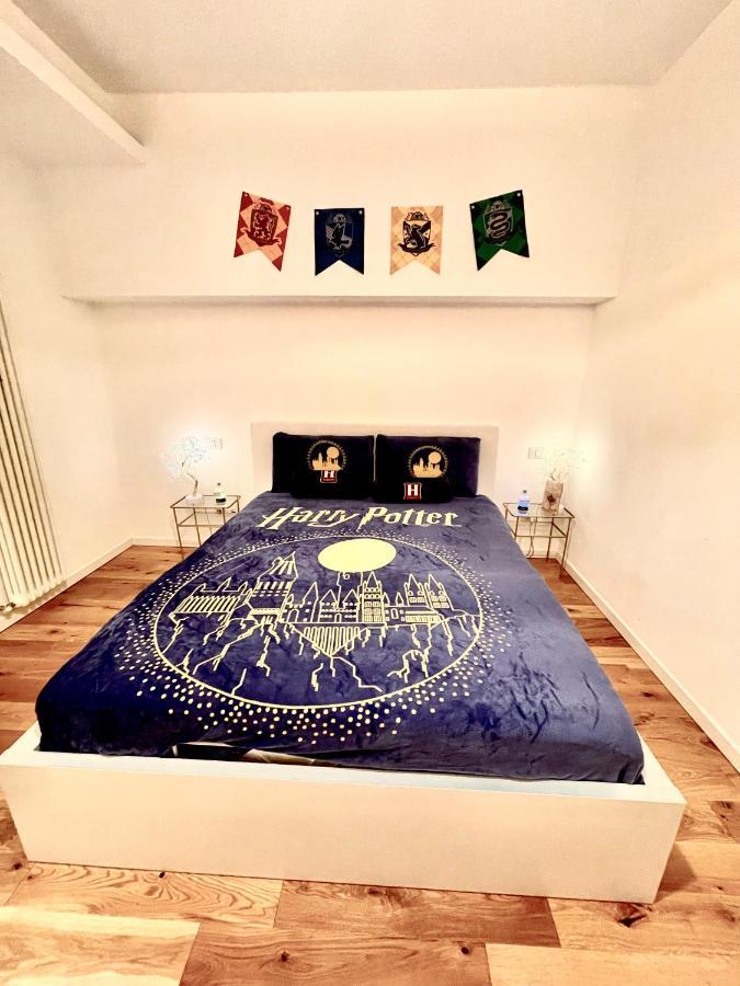 Harry Potter A 2 Min A Piedi Da Corso * Milan