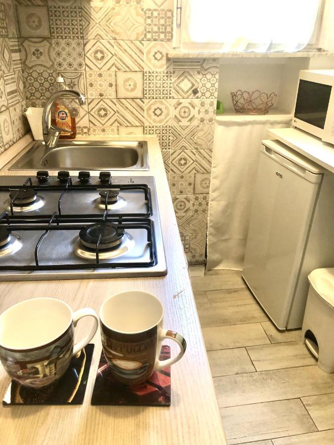 Joy House -central Near Metro Arco Della Pace Brera-entire Perfect For Work & Play, Nightlife With Ac & Fast Wifi Welcome To The Cool Joy House! Apartment