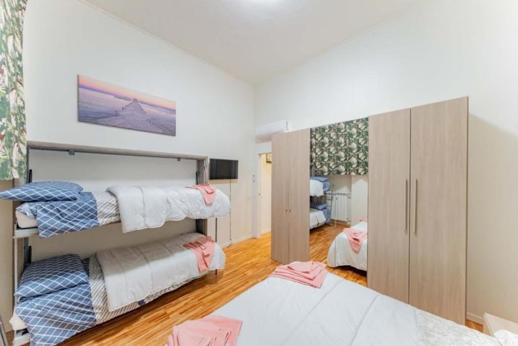 Comfy Near Metro M3 - Wifi Apartment