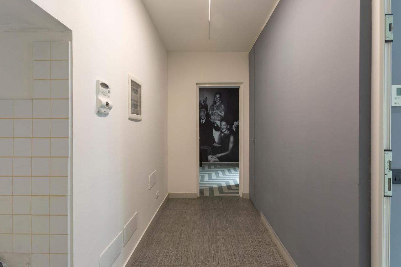 Armani House, Superior In Center Apartment *