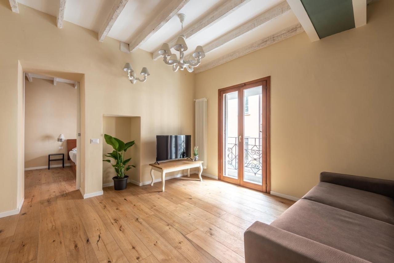 Apartment We - Tadino House - Porta Venezia, Milan