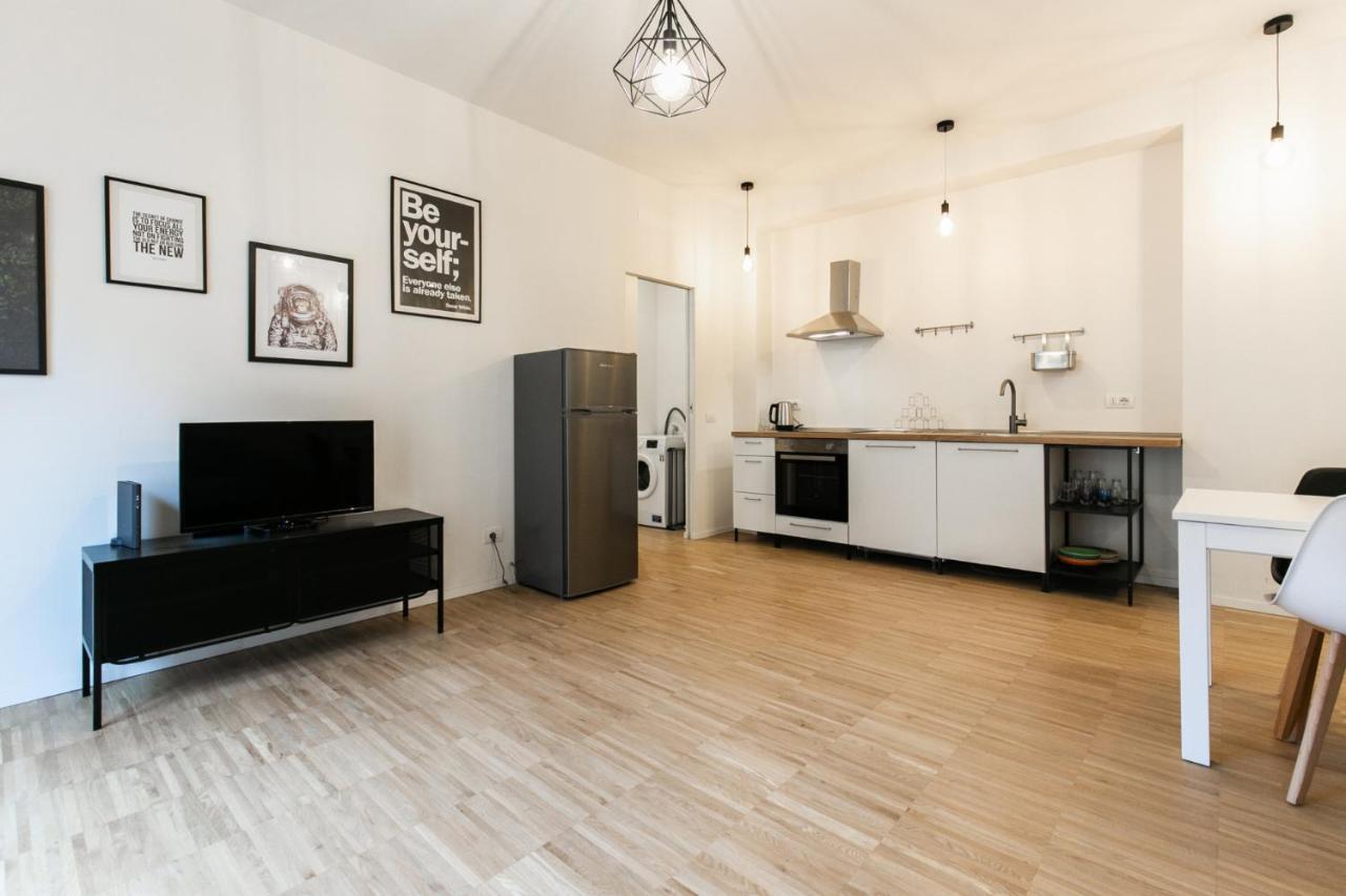Easylife - Ampio E Luminoso Bilocale In Affascinante Quartiere Nolo Milan