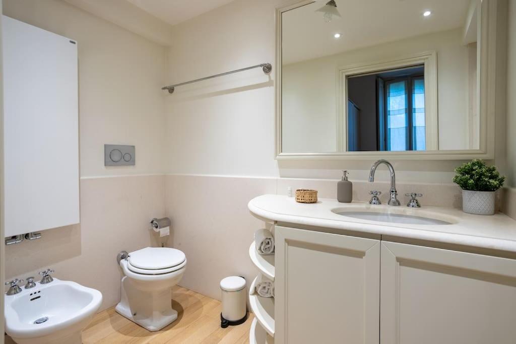 Apartment Loft Lusso+giardino In Brera/montenapoleone/duomo *