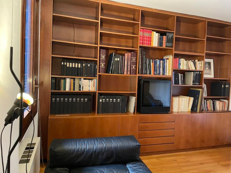 Apartment San Siro Stadium Rho Fair Pool Garden Wifi Milan