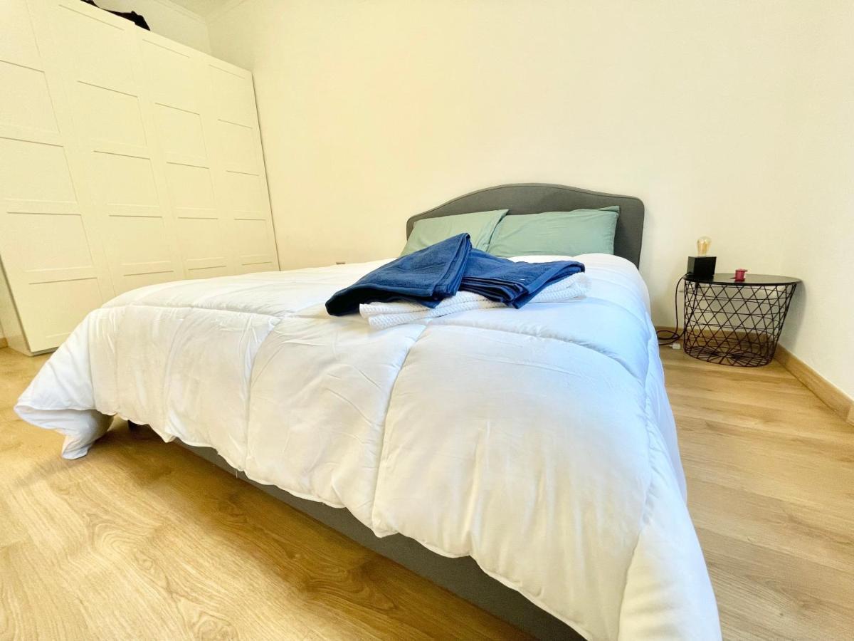 Camera Con Bagno Privato Interno - Zona Bocconi Affittacamere