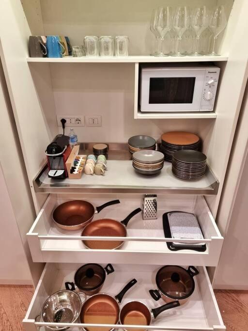 Gazzana Corner House Apartment Milan