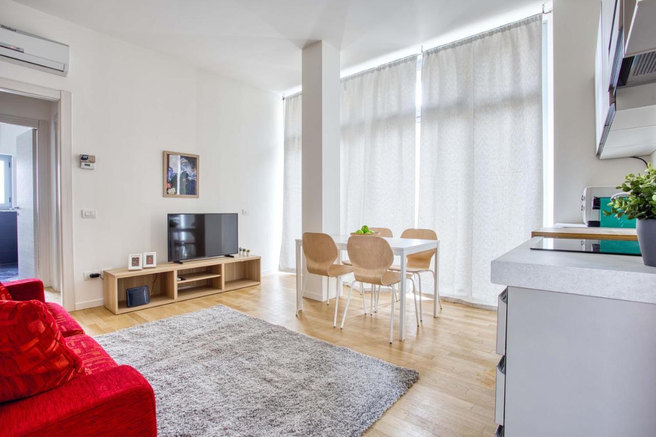 Joivy Lovely Flat With Balcony * Milão