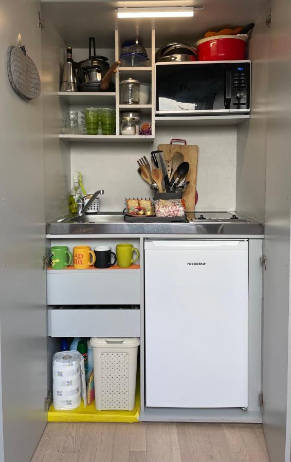 Delizioso Attico Privato, Comfort, Cool. Apartment Milan