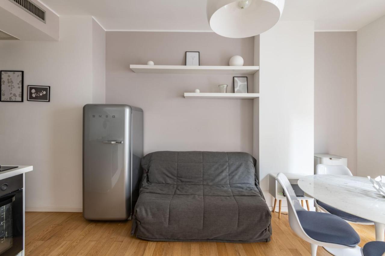 Easylife - Sofisticato Monolocale Con Terrazzino Nel Cuore Di Porta Venezia Appartamento