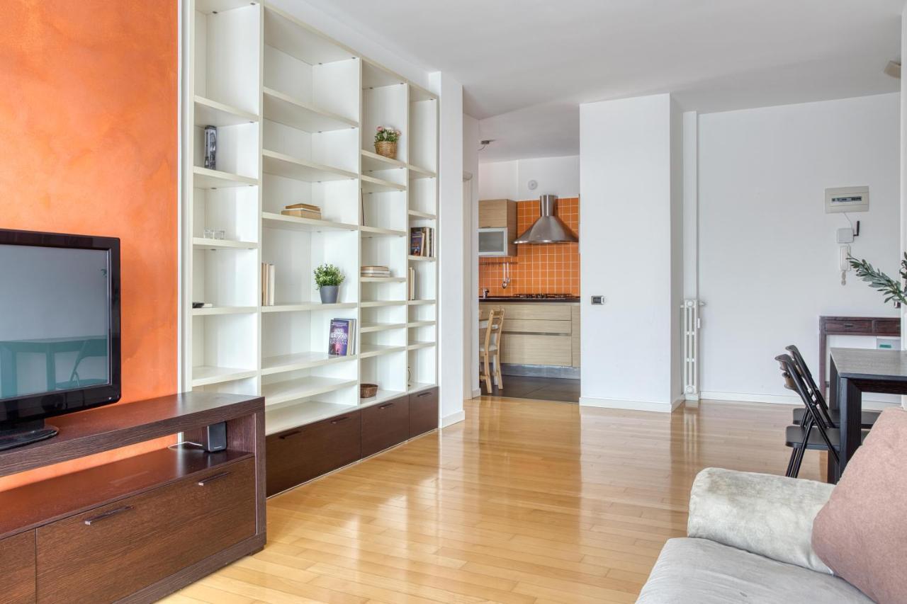 Apartment Joivy Delightful Flat In Forlanini Milan
