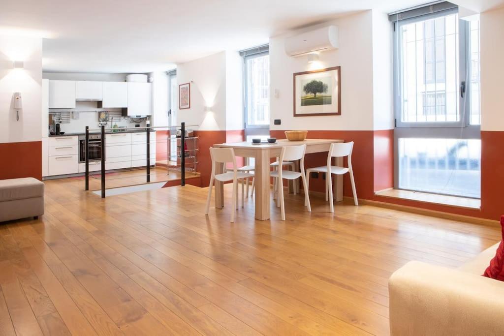 Comfortable Flat In Porta Romana Apartment Milan