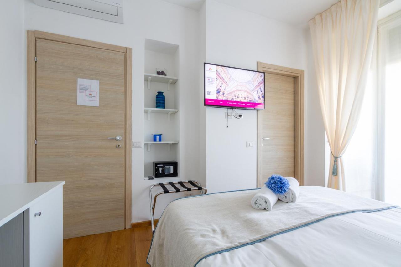 Flowers Guest house Milan