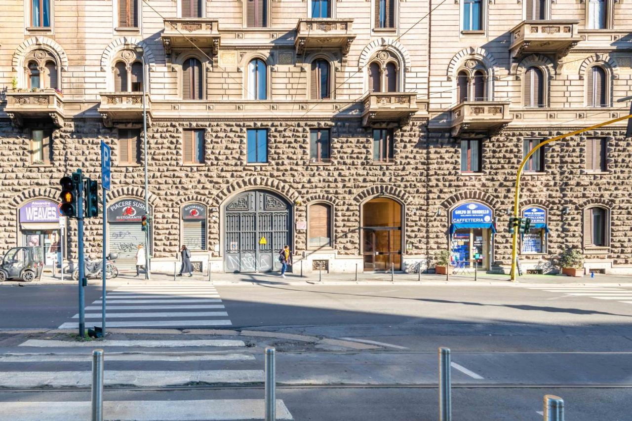 Easylife - Spazioso E Luminoso Trilocale Con Balcone A Loggia Per Pausa E Relax Milan