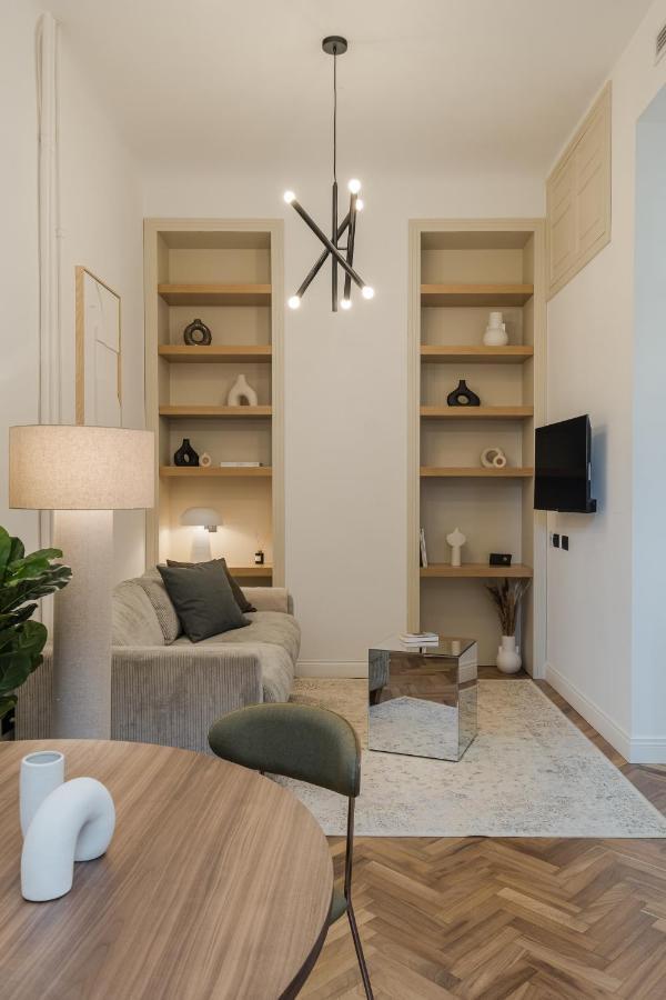 Casa Unica - Elegant With Balcony - Centrale 1 * Milan