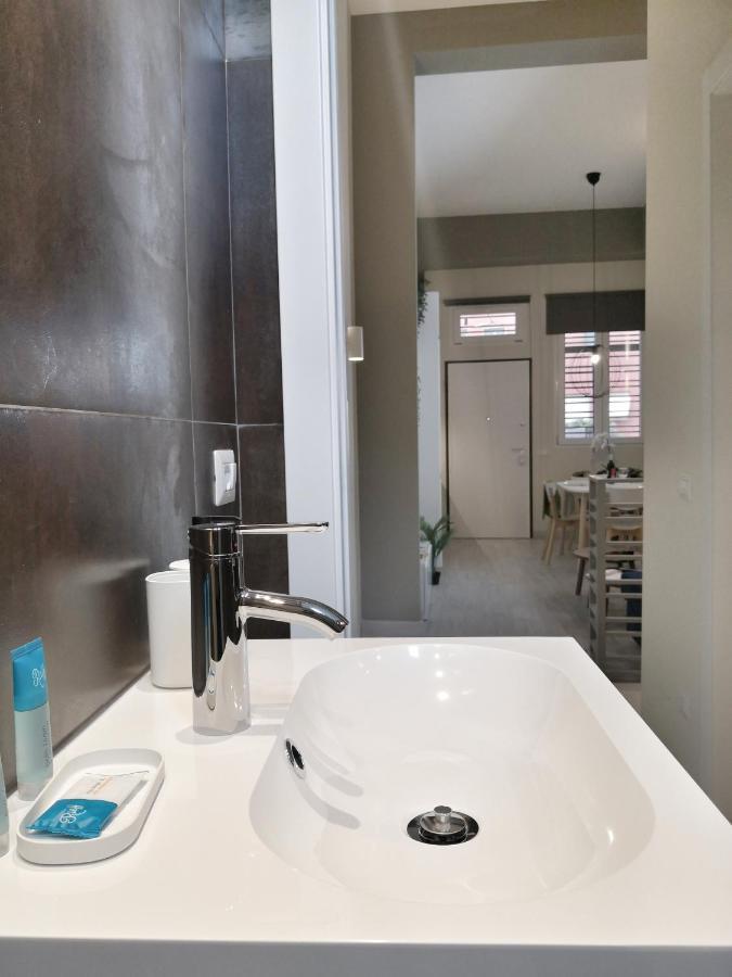 Apartment Luxury Near Niguarda Graziano39 Milan