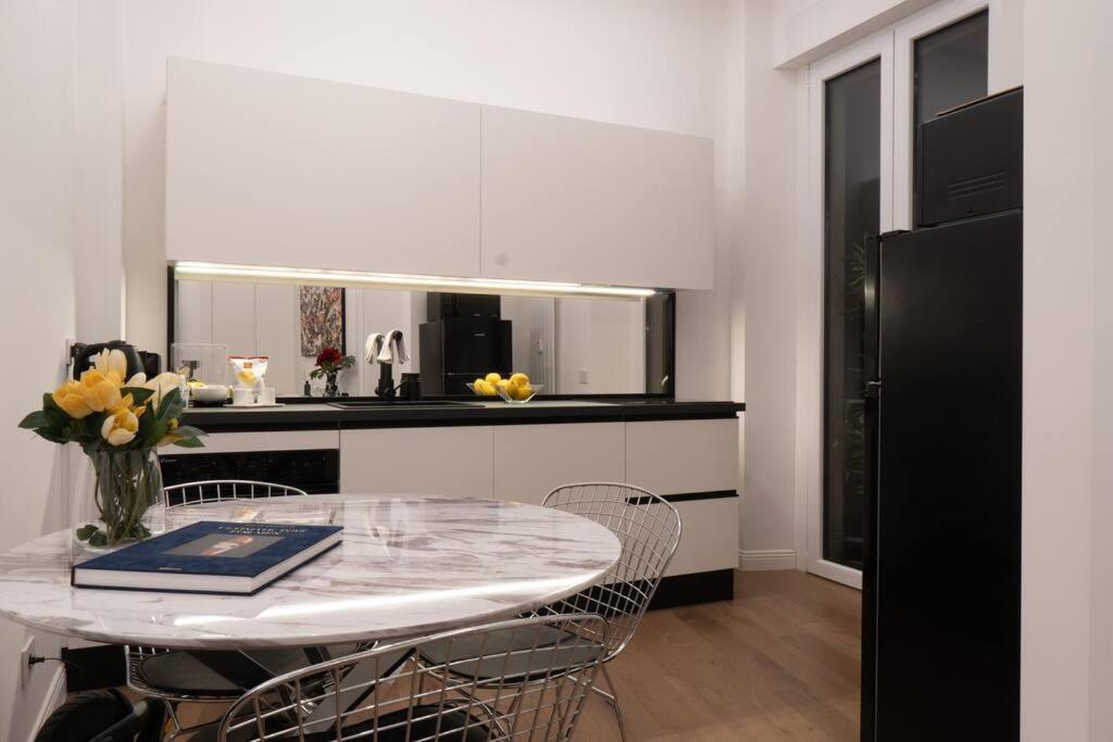 Apartment One Stradivari - Luxury Design In Buenos Aires Milan