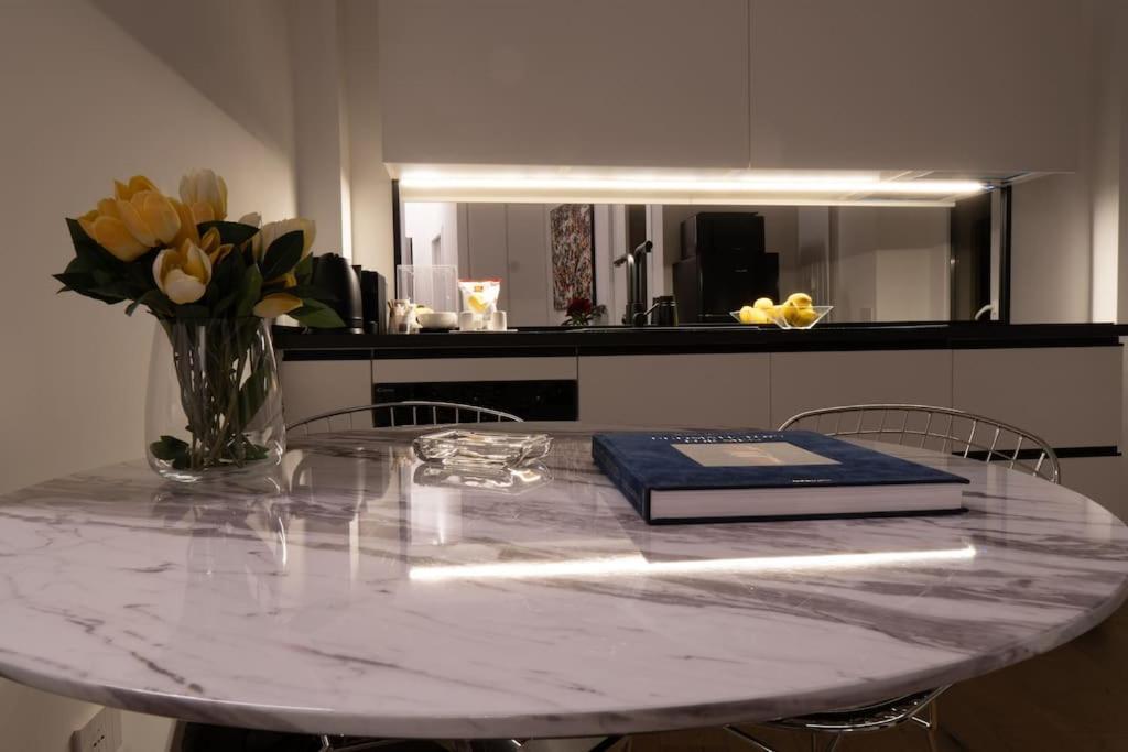 One Stradivari - Luxury Design In Buenos Aires Apartment Milan