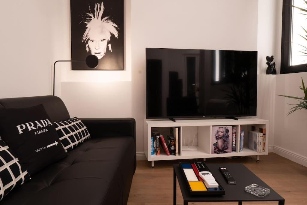 One Stradivari - Luxury Design In Buenos Aires Apartment