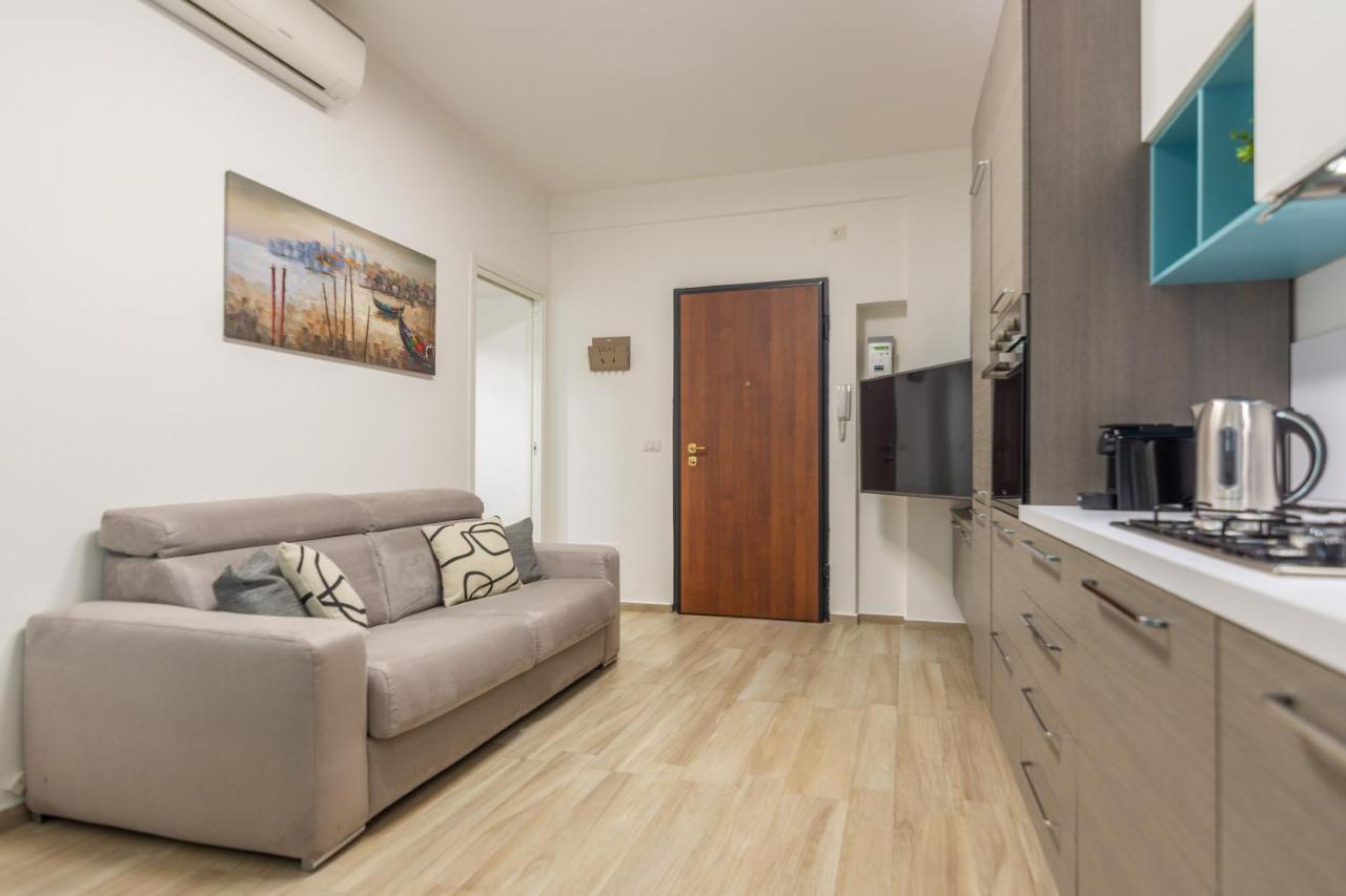 Apartment Isola-zara Modern Apartment, Duomo In 10min *