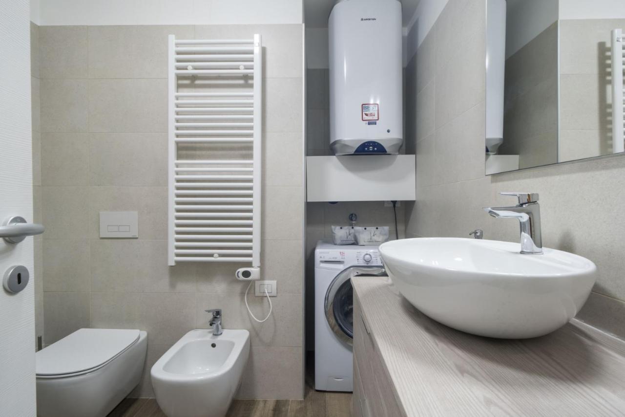 Apartment Easylife - Lussuoso E Moderno Bilocale A Due Passi Dalla Zona Fiera E Life *