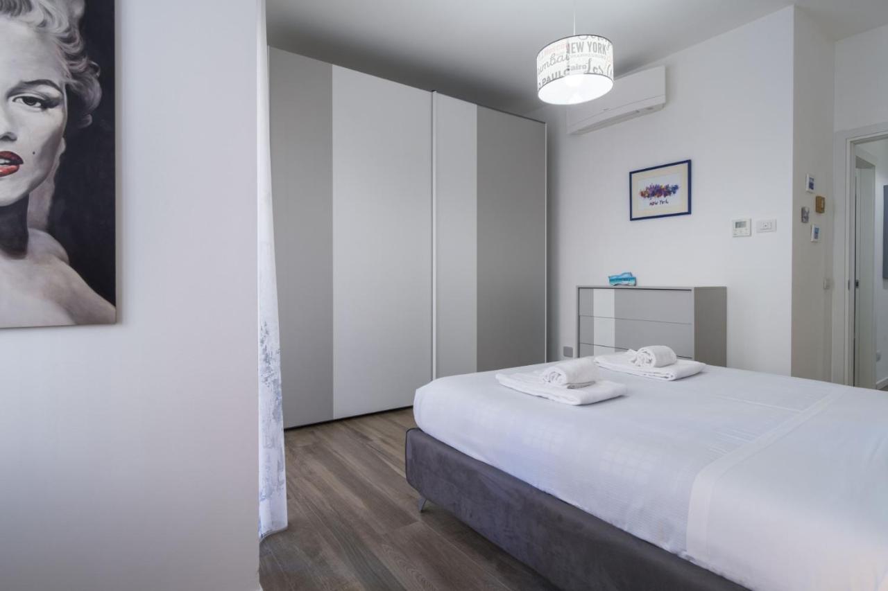 Apartment Easylife - Lussuoso E Moderno Bilocale A Due Passi Dalla Zona Fiera E Life