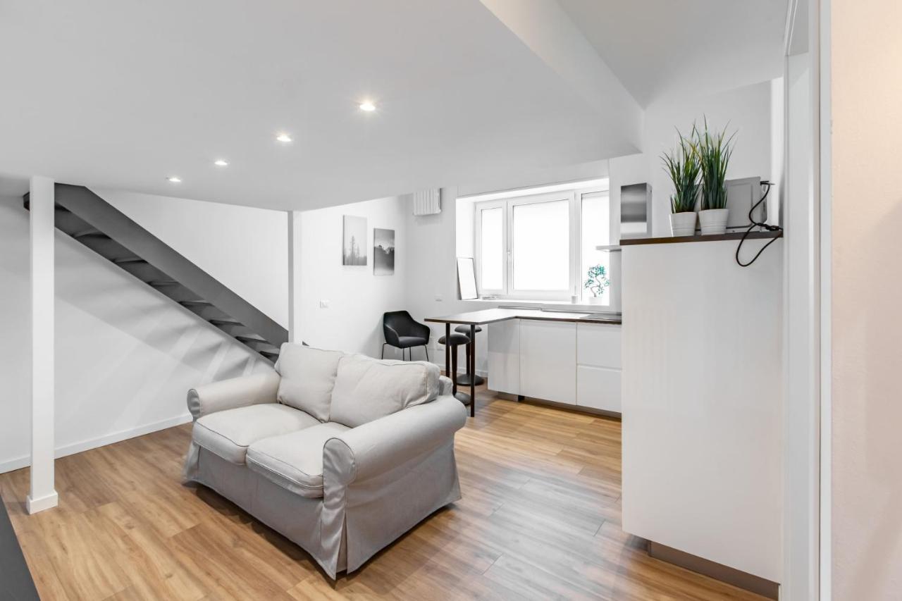 Apartment Easylife - Sofisticato Con Soppalco A Due Passi Dalla Stazione