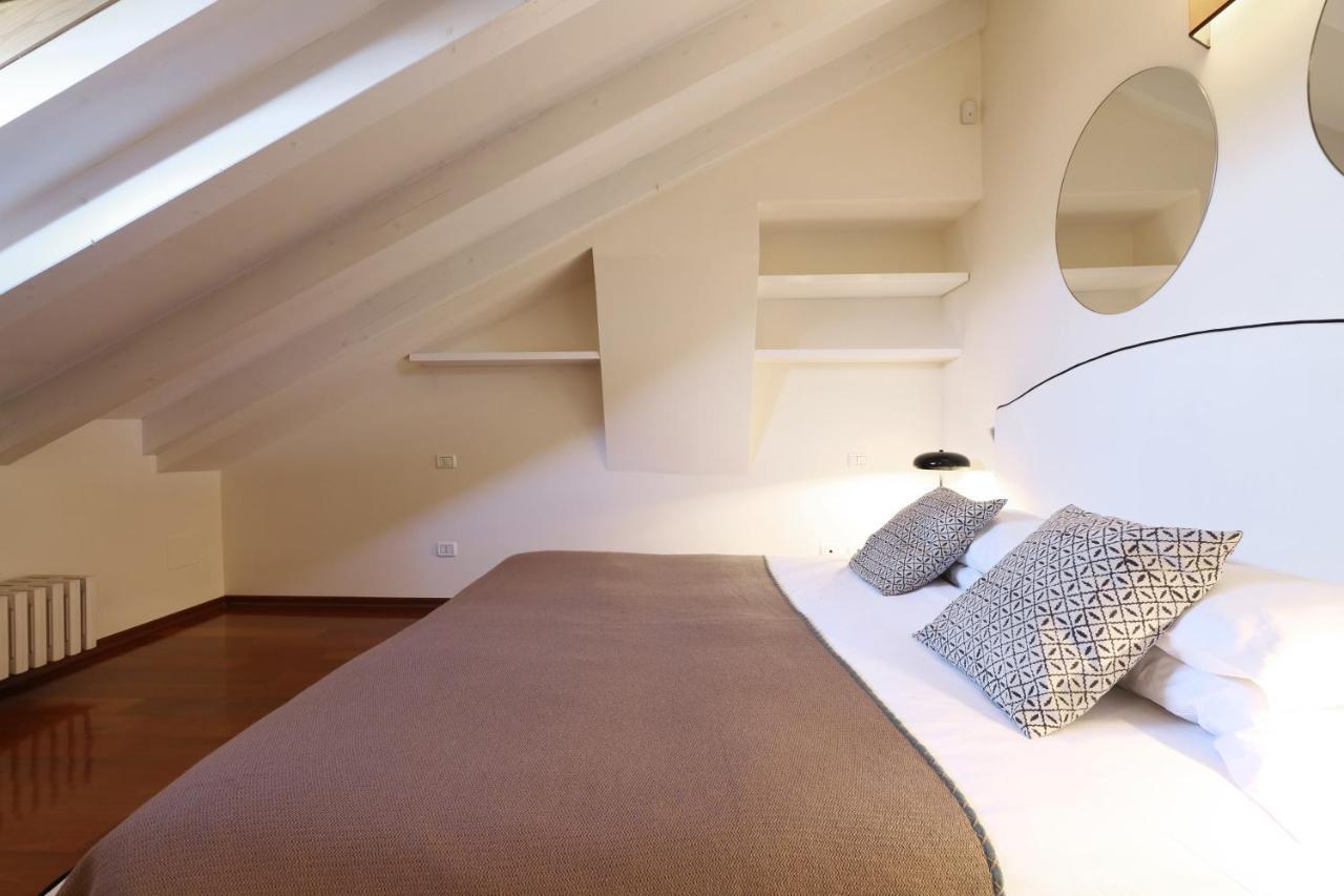 Apartment Lux Penthouse Palestro Milan