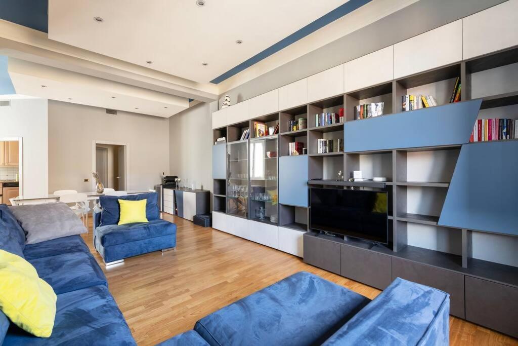 Urban Oasis Home, 6 Guests, Great Location * Milan