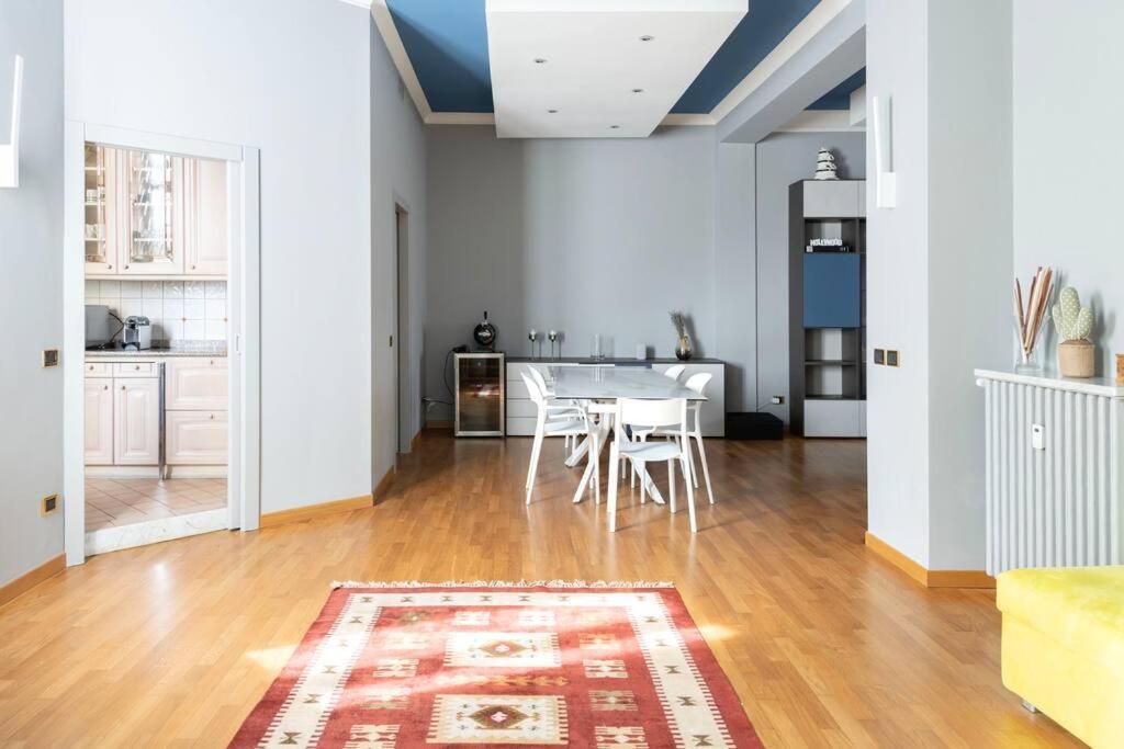 Urban Oasis Home, 6 Guests, Great Location * Milan