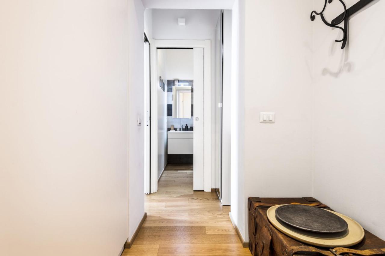 Easylife - Bellissimo Con Balconcino Panoramico Nel Vivace Quartiere Dei Navigli Milan