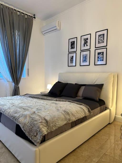 San Babila - Luxury Milanese Apartment Milan