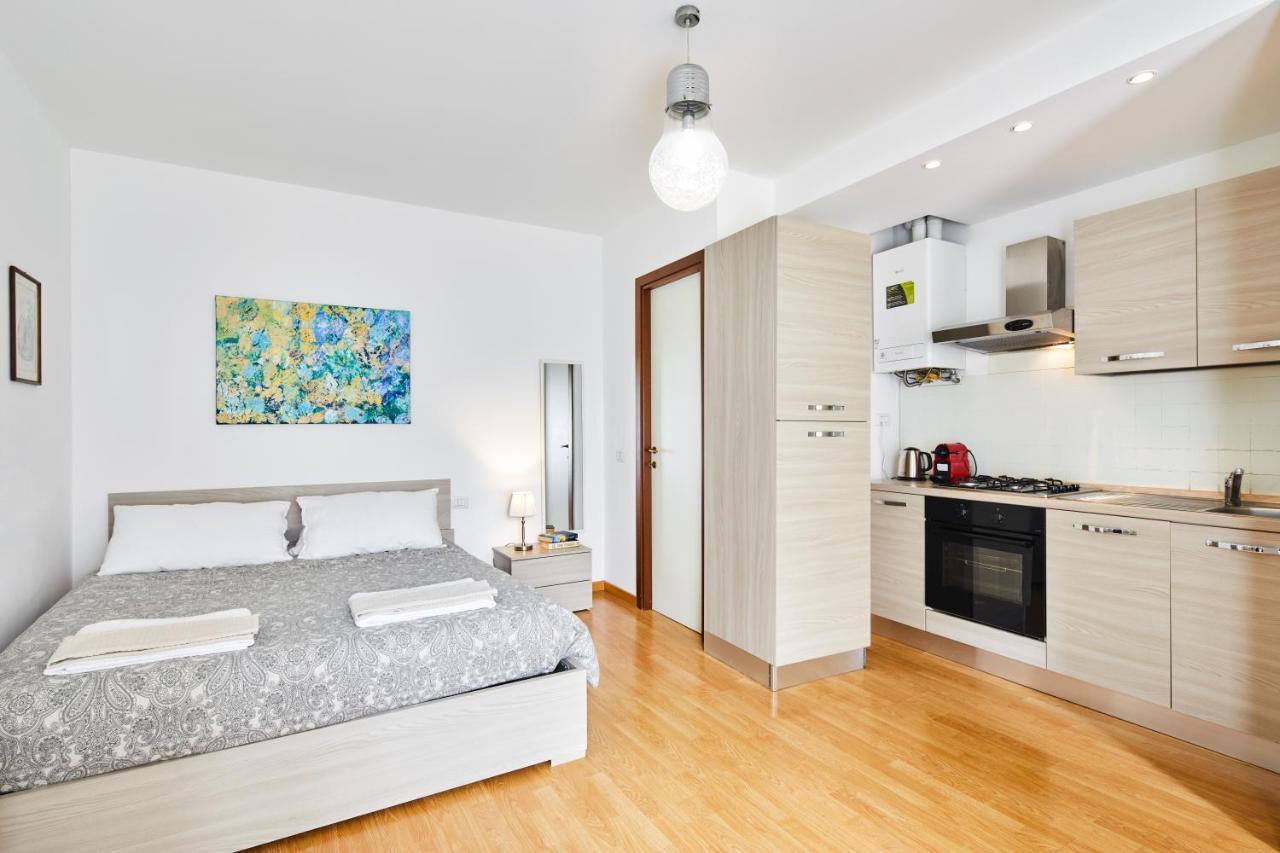 Apartment House Naviglio Grande 15 Minutes To Duomo Milan