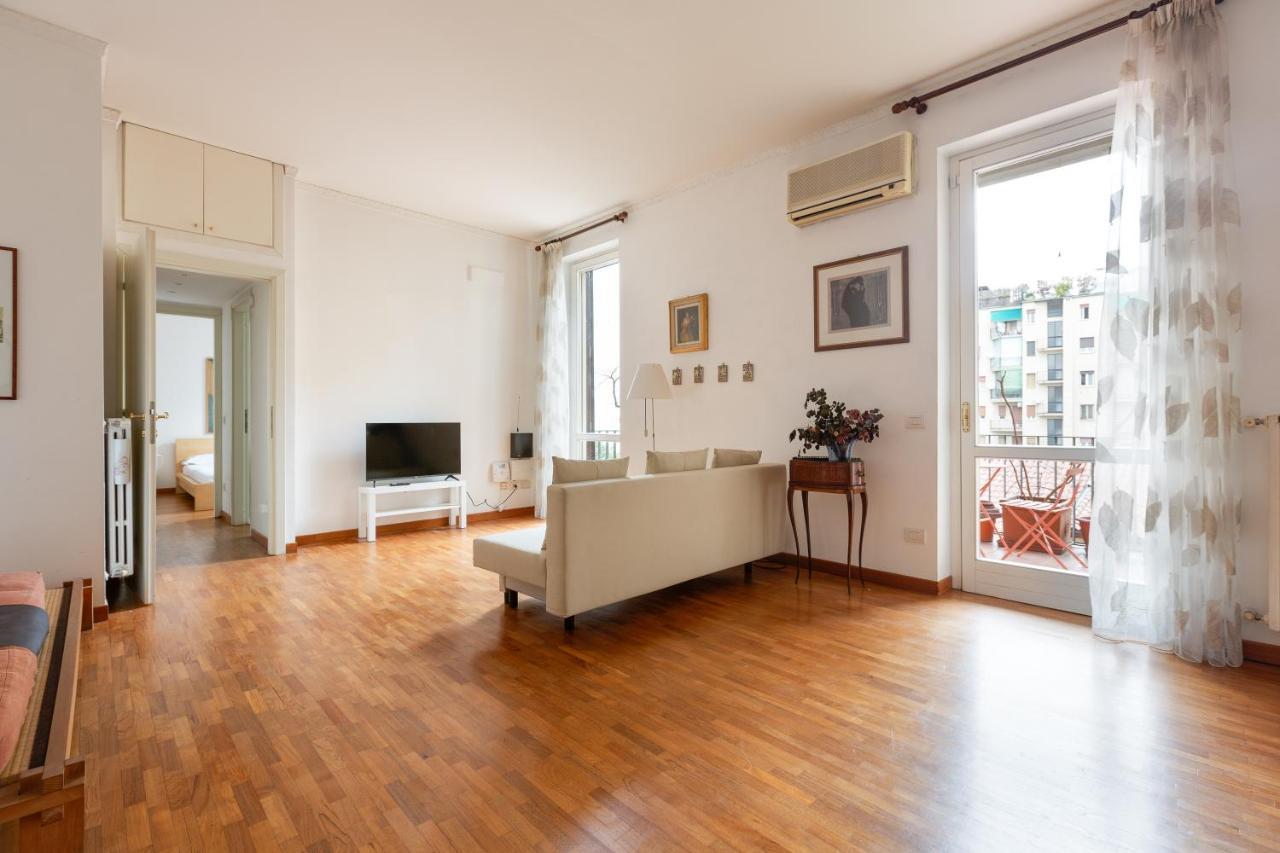 Apartamento Cozy With Balcony - Porta Romana District