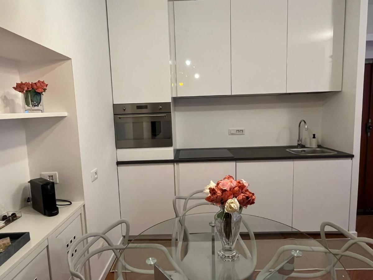 Casa Vercelli Delizioso Bilocale Moderno Nella Vecchia Apartamento *