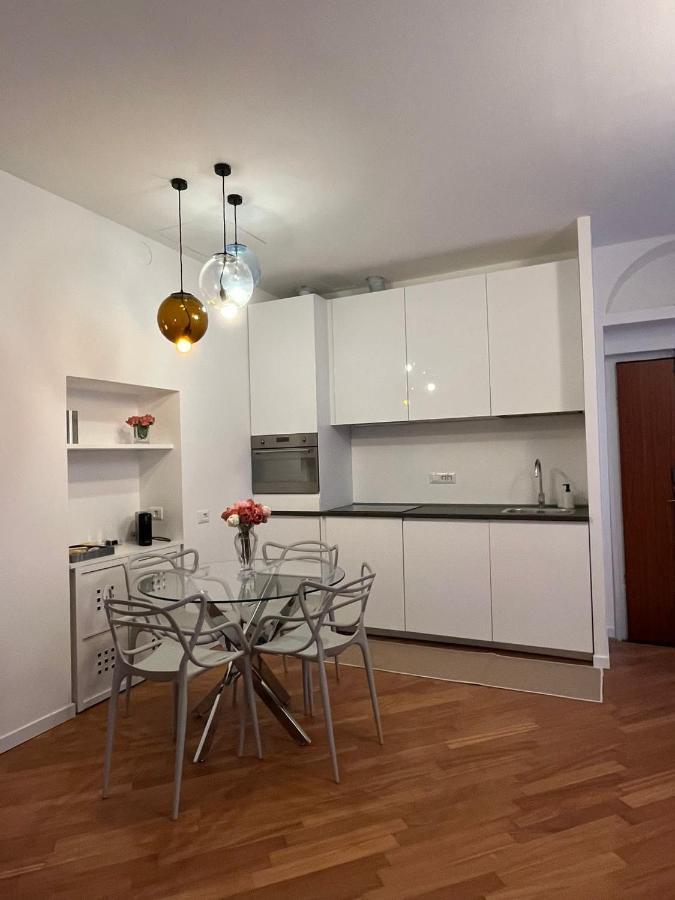 Apartamento Casa Vercelli Delizioso Bilocale Moderno Nella Vecchia *
