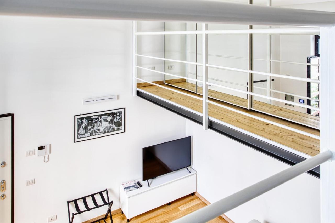 Apartment Joivy Charismatic 1-bed Flat With Parking Milan