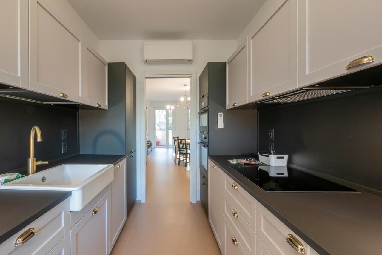 Nuovo E Ampio Con Terrazzo - Via Depretis Apartment *