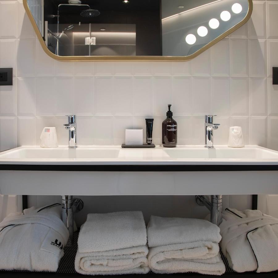Urban Hive Hotel 4*
