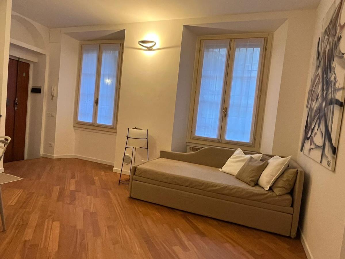 Casa Vercelli Delizioso Bilocale Moderno Nella Vecchia * Milão