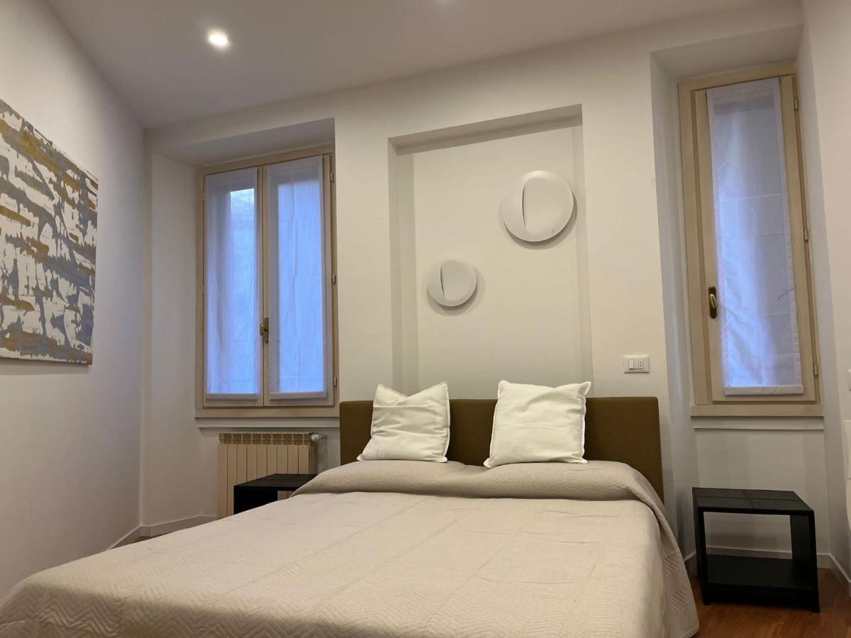 Casa Vercelli Delizioso Bilocale Moderno Nella Vecchia Apartamento