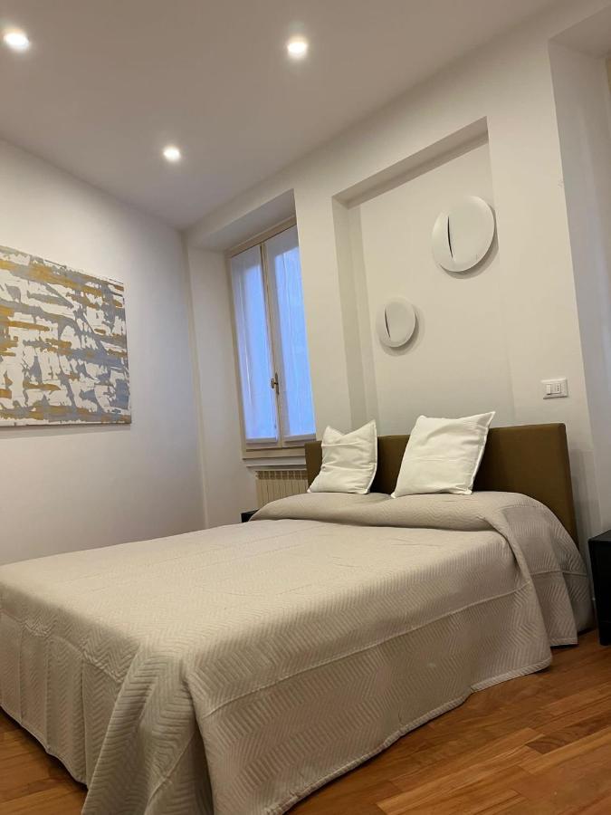 Casa Vercelli Delizioso Bilocale Moderno Nella Vecchia Apartamento *