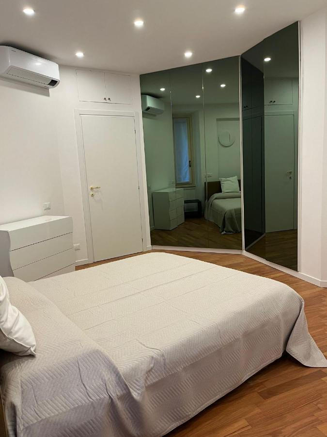 Casa Vercelli Delizioso Bilocale Moderno Nella Vecchia Milão