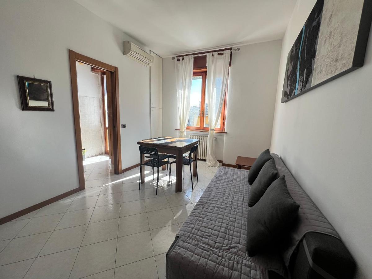Apartamento Domusmi Viale Monza 319 *