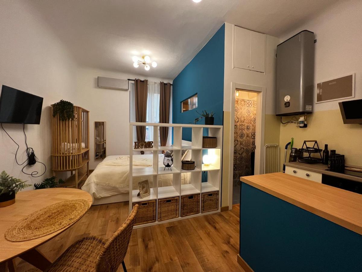 Regina Ai Navigli - Sky Tv, Wifi And Breakfast Box Apartamento