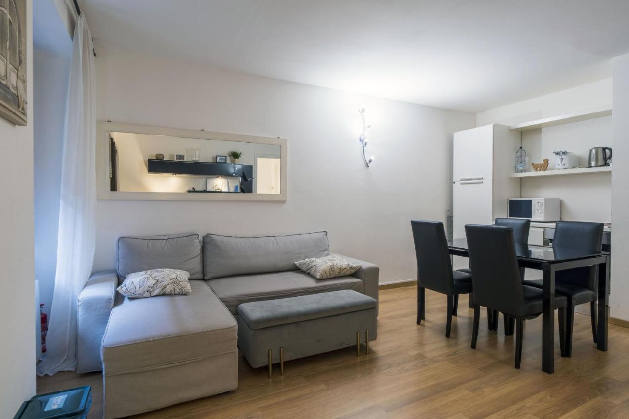Apartamento Cozy & Comfy In Navigli Area Milão