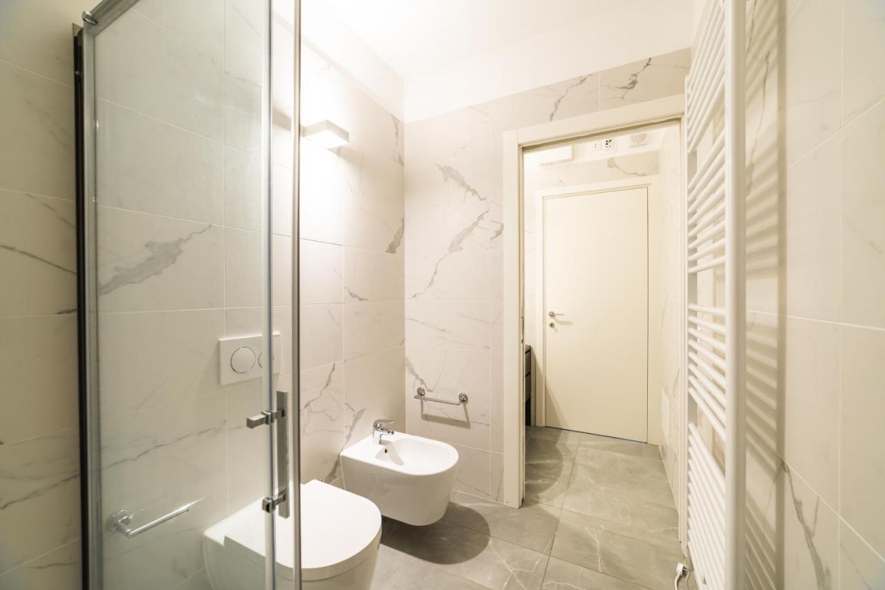 Apartment Moderno Bilocale 64mq Con Parcheggio E Palestra