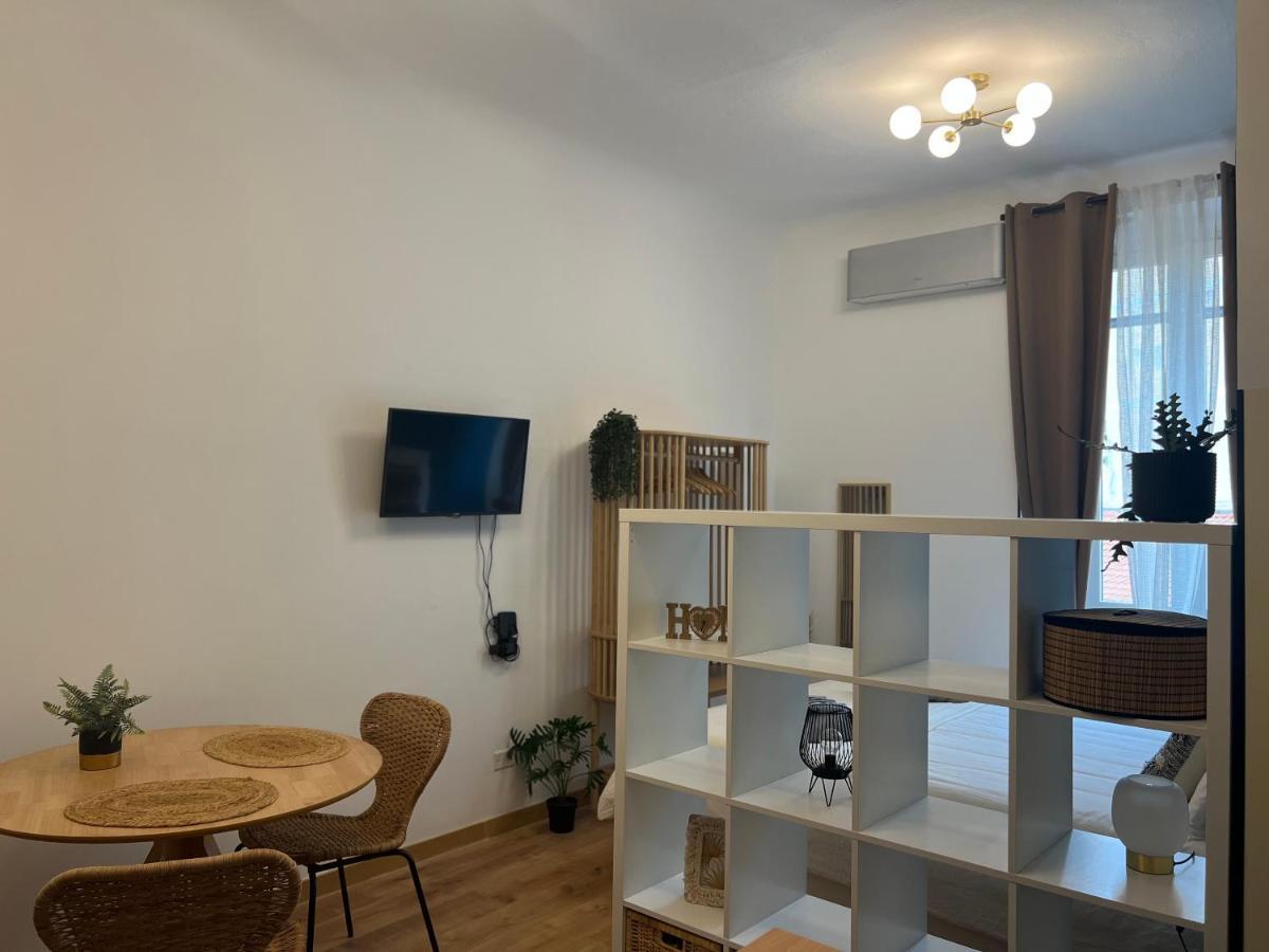 Regina Ai Navigli - Sky Tv, Wifi And Breakfast Box Milan