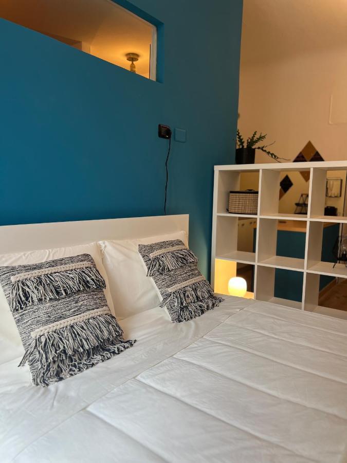 Apartamento Regina Ai Navigli - Sky Tv, Wifi And Breakfast Box