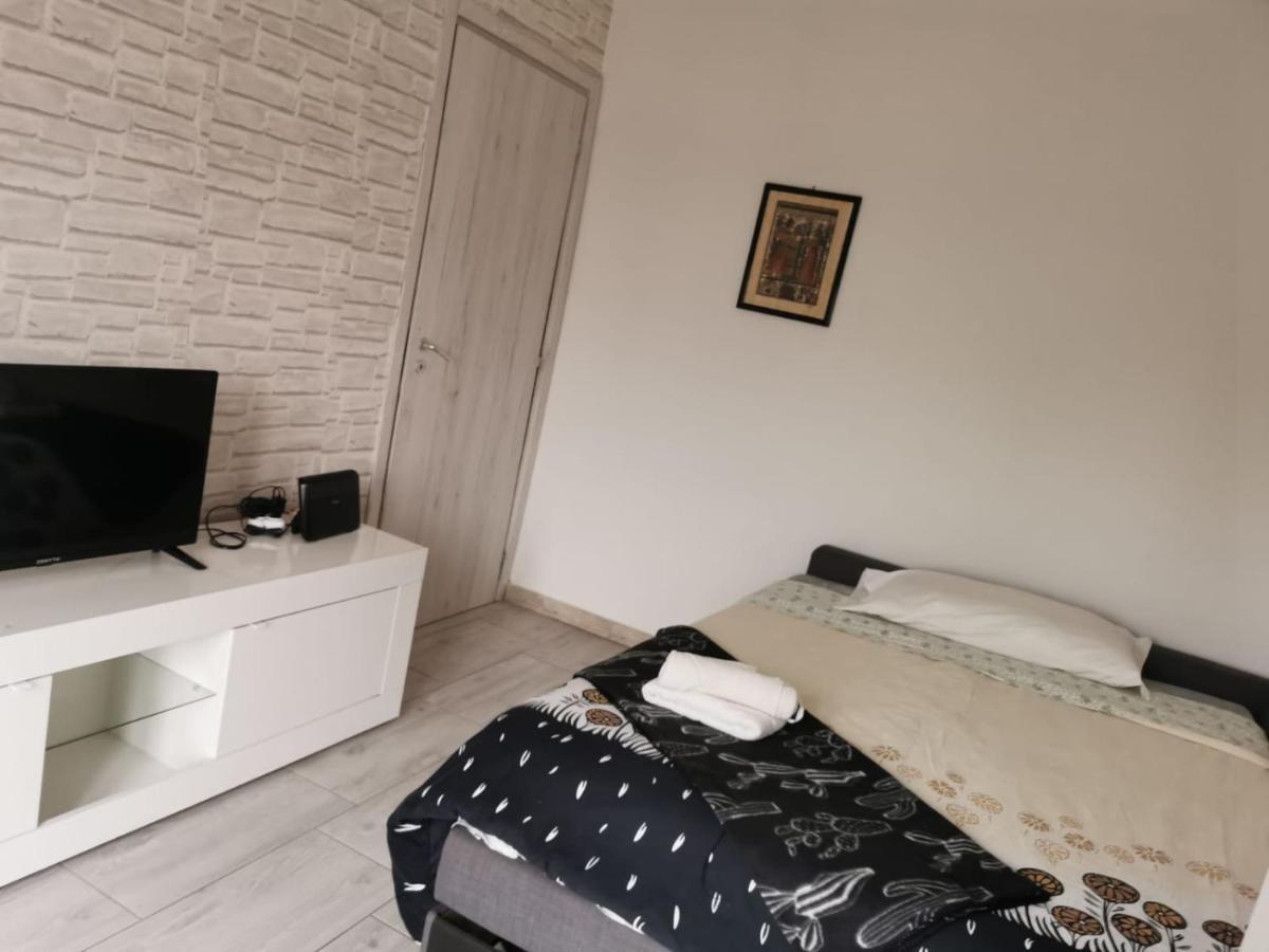 Guest house Stanze Park Delle Favole Milan