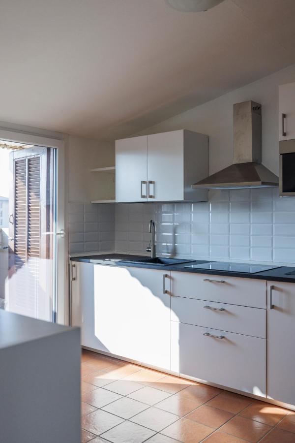 Xenia - Newly Renovated Flat In Fiera Area Milão